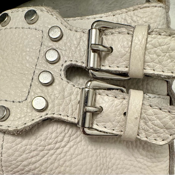 Circus by Sam Edelman Cream/Black Combat Boots 9 - Picture 7 of 11